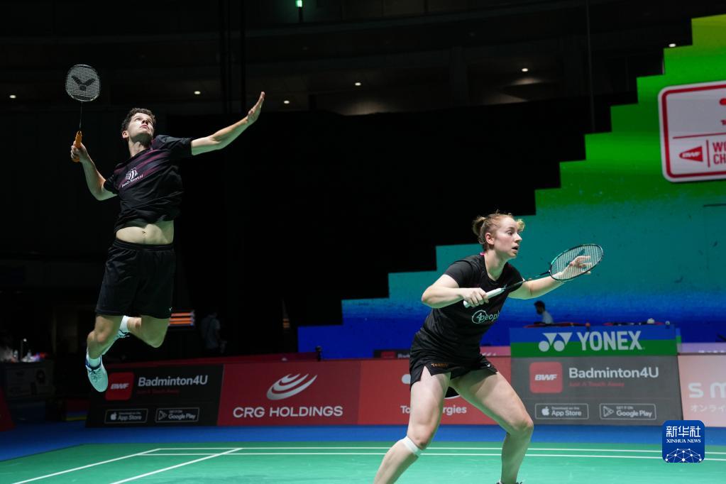 守队员的站 守队员的站