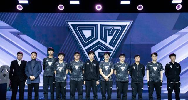 安特托昆博 安特托昆博