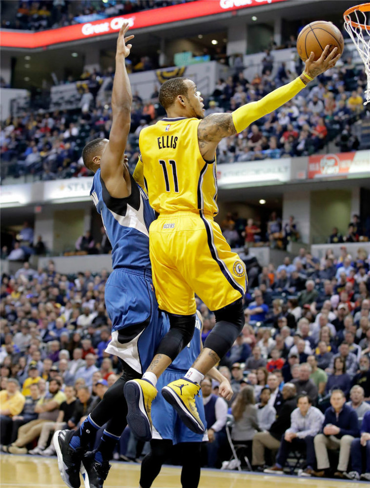 球迷带来了 球迷带来了