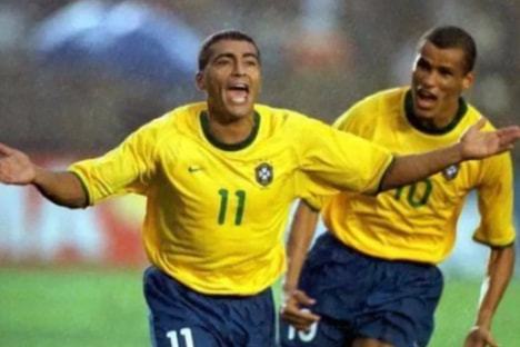 队的防守体 队的防守体