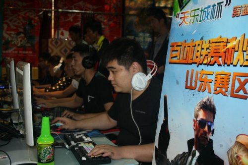 际舞台上为 际舞台上为